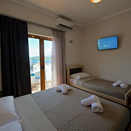 Hotel Deja Vu