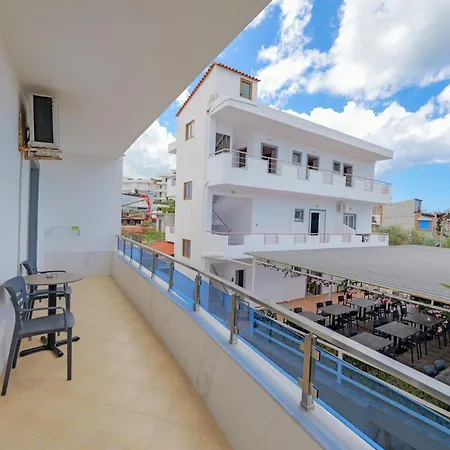 Deja Vu Hotel Ksamil