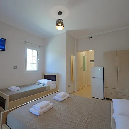 Deja Vu Hotel