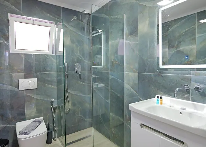 Deja Vu Hotel Ksamil